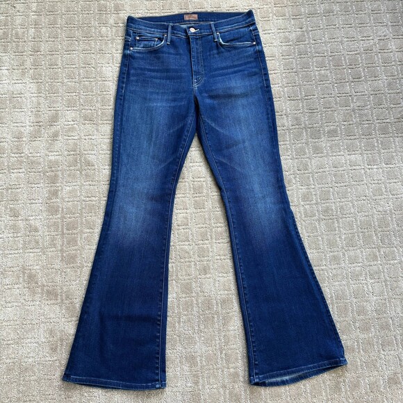 MOTHER Denim - Mother The Weekender Flare Jeans in Sweet Lime Women's Size 31 EUC Denim